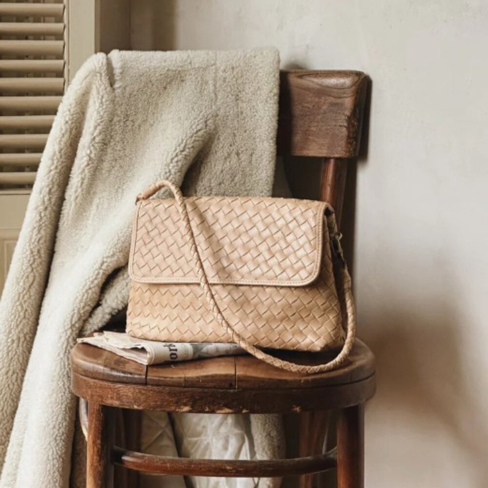 NWT Bembien Madeleine Bag Caramel - Picture 5 of 6